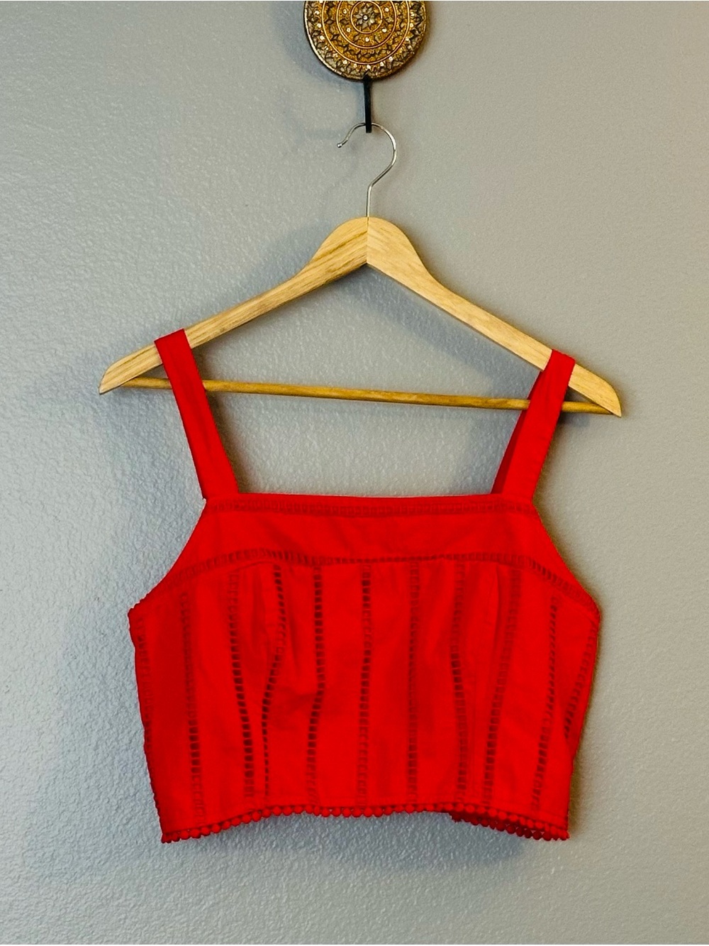 Red Square-Neck Crop Tank Top - Women